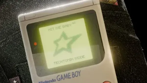 Hit Me Baby #2 : 2000s & 2010s party | Interference